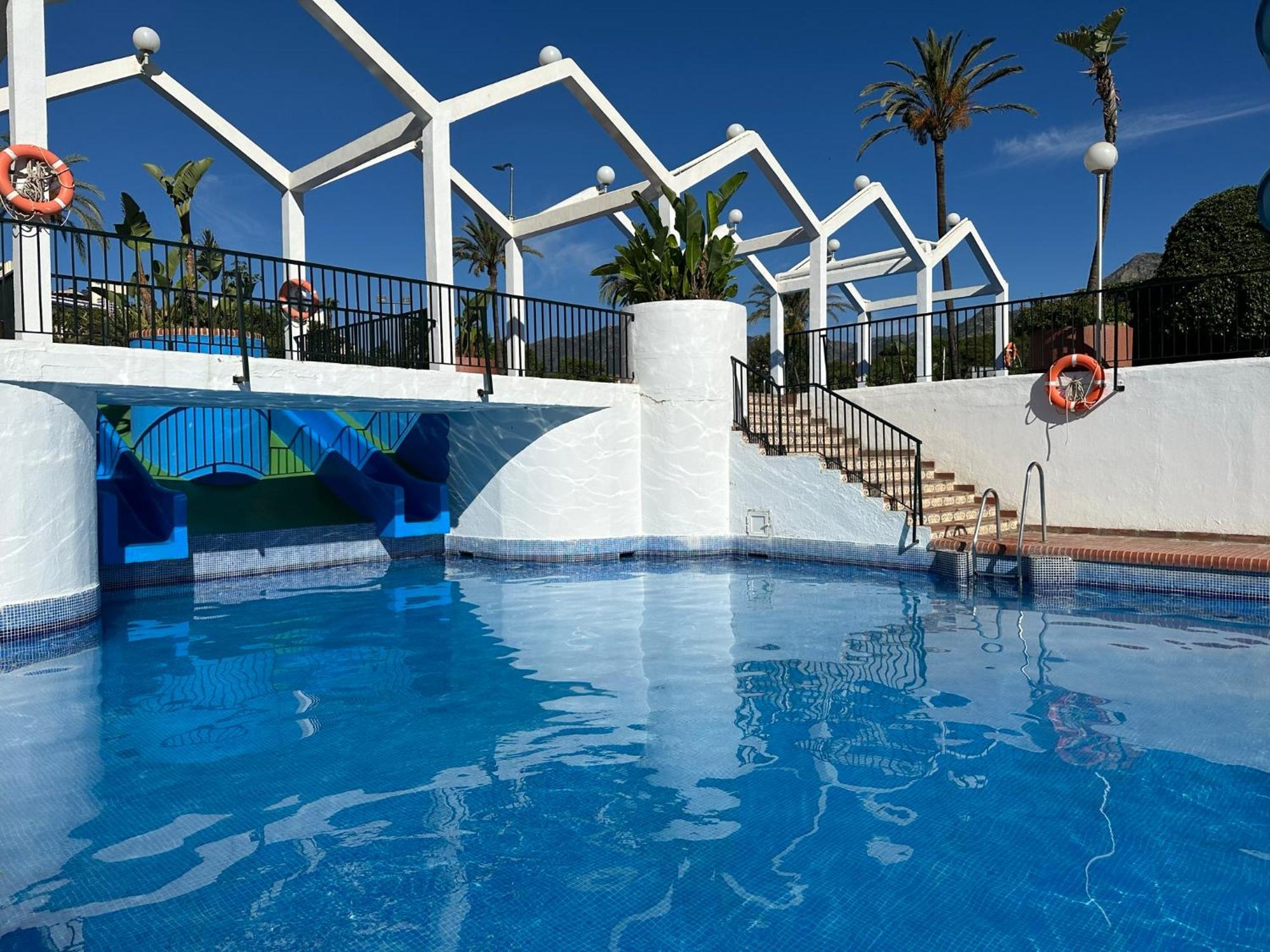 Luxury Frontal Al Mar Benalbeach Benalmádena Exterior photo